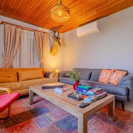 Nar Alacati Private Jacuzzi House Кешме