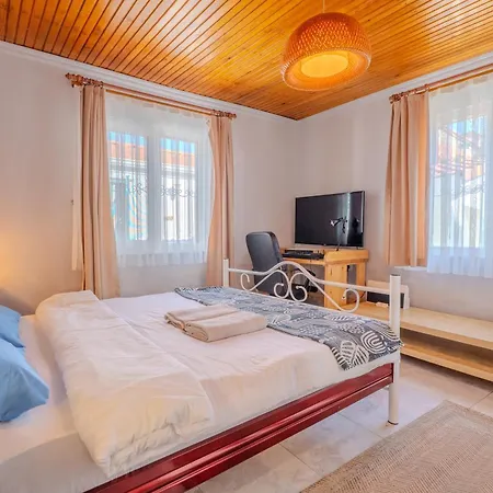 펜션 Nar Alacati Private Jacuzzi House Çeşme